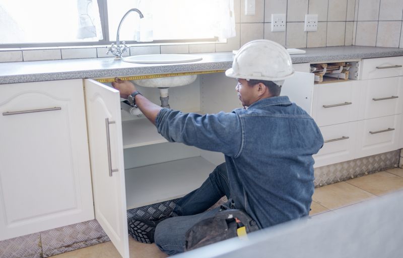 Local Farmhouse Sink Installation pros at work